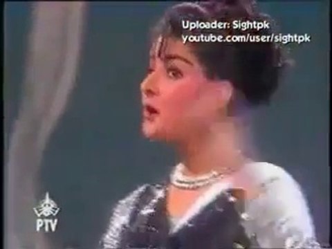 Seemi Zaidi & Zarqa Jidhar Jidhar Nazar Gayee Ptv Eid Show 1995