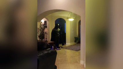 ¡La caída más ridícula y cómica de Darth Vader!