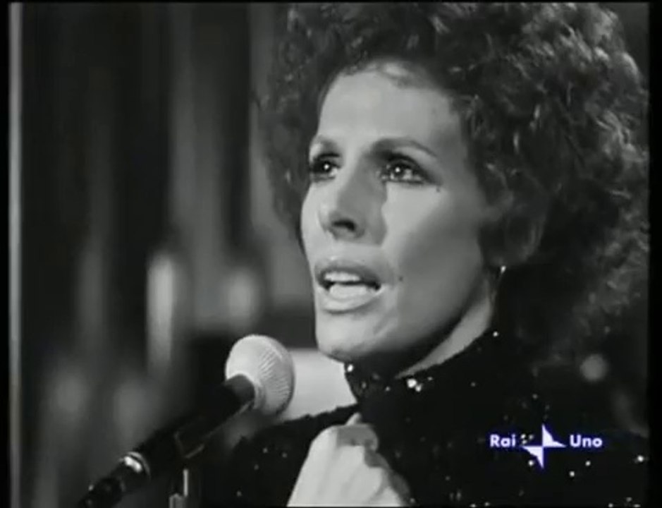 Kadife sesli İtalyan sanatçı Ornella Vanoni