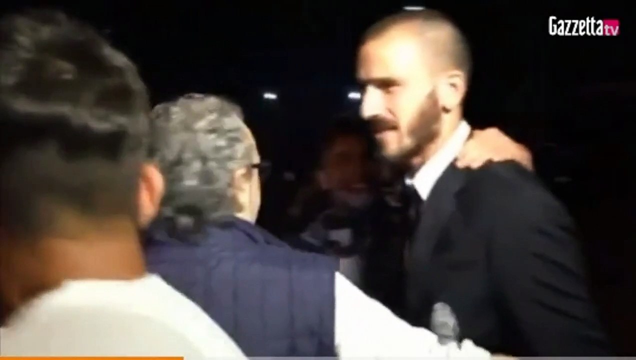 Juventus received an epic welcome from fans after reaching CL final
