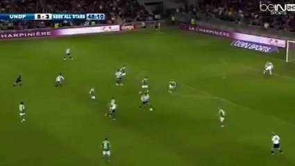 Ronaldo sends crowd wild with no-look pass to fellow Real Madrid old boy Zidane