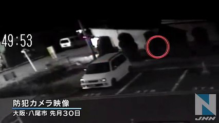 女子高生切りつけ、男が執拗に追いかける姿　2015年8月1日