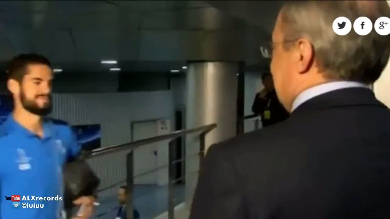 Cristiano Ronaldo and Florentino Perez discuss before PSG game