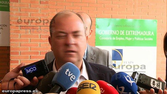 Monago cree que ahora no toca la reforma constitucional