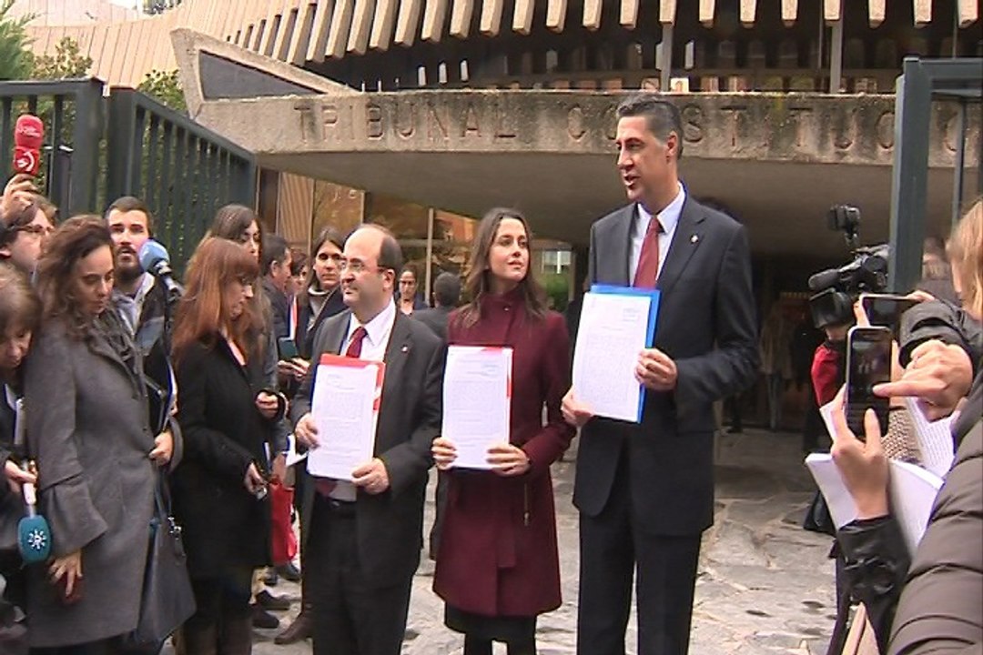 C's, PSC y PP en el TC por la resolución independentista
