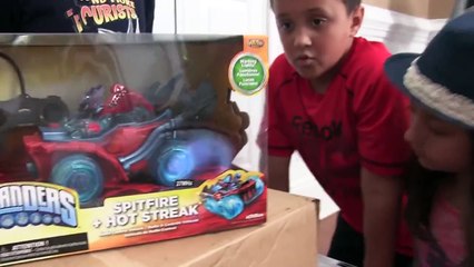 ASTROBLAST BREAKS HIS LEG! Remote Control Skylanders SuperChargers Cars (Surprise Fun Chal