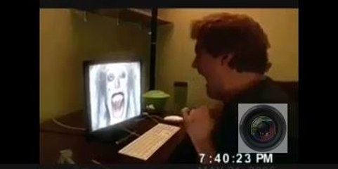 Horror Prank Maze Game - Boy shouted and smashed computer on Thrilled Prank