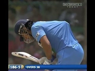 Dhoni Plays with ICE BAGS on his Back