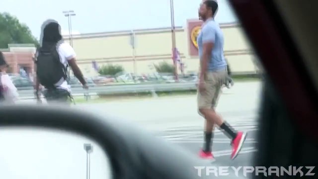 Stealing Money in the Hood (PRANKS GONE WRONG) - TACKLED ♦ PUNCHED ♦ Funny Videos ♦ Pranks 2015