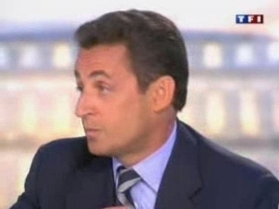 Hollande ne s'aime pas lui même