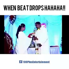 Dulha bechara pagal hee ho gyaa... itnniii khusshhiii??? :p