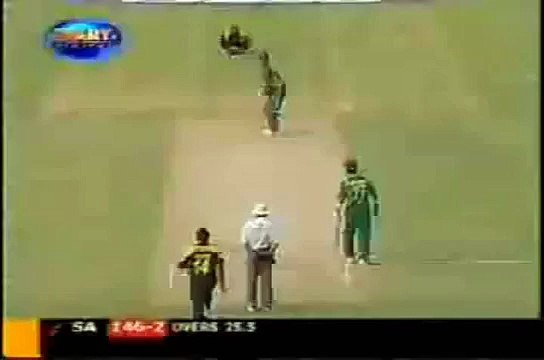 Shoaib Akhtar too fast for Jacques Kallis