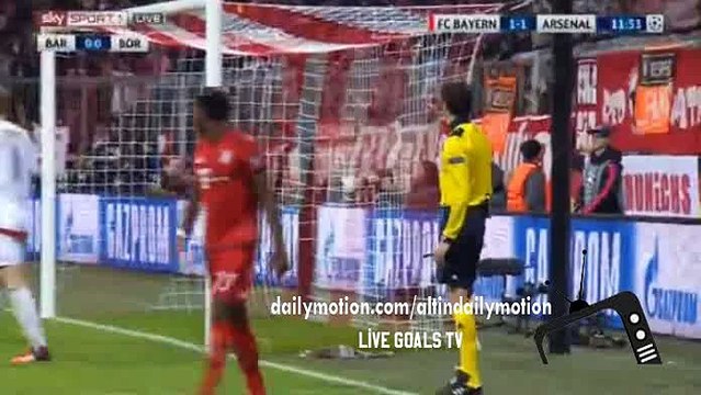 Mesut Ozil Disallowed HAND Goal - Bayern vs Arsenal - Champions League - 04.11.2015