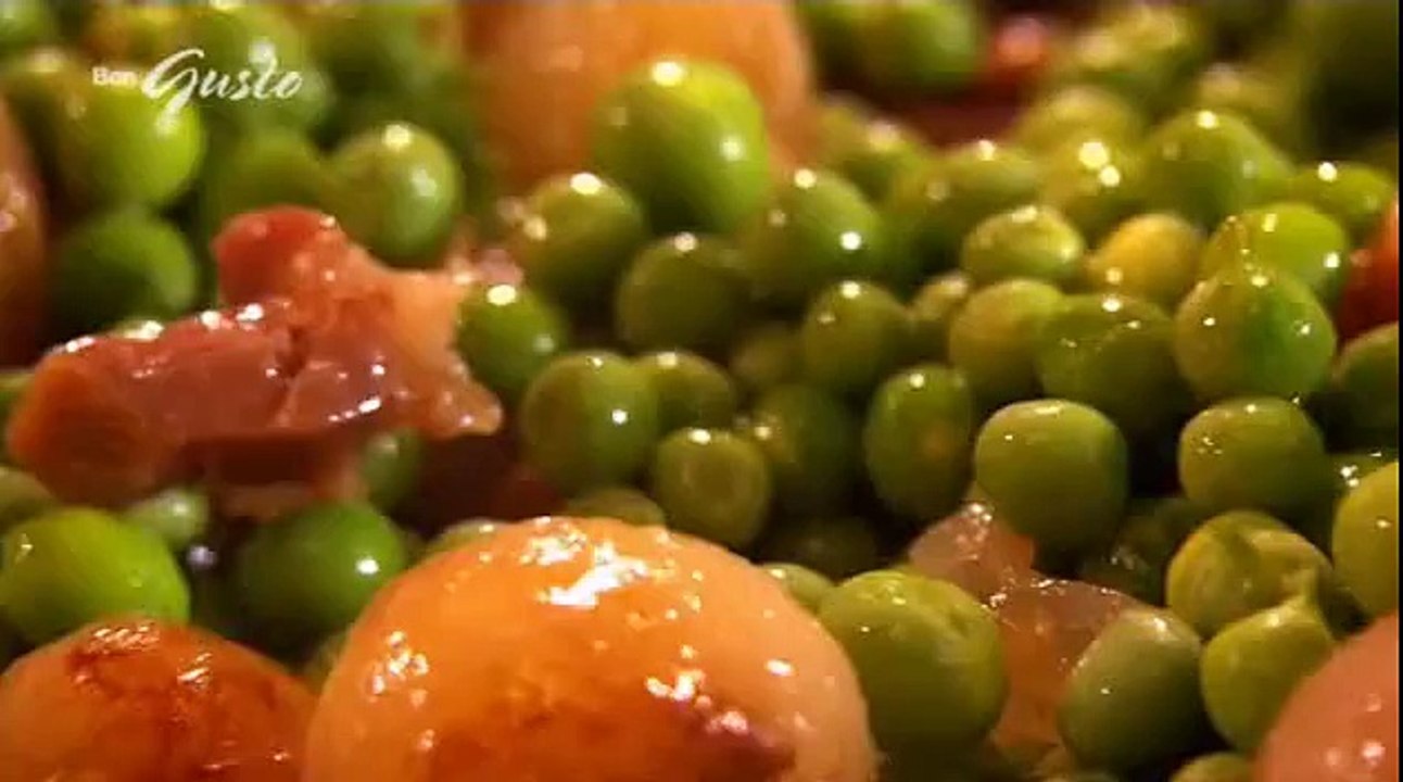 + Erbsen mit Zwiebeln und Parmaschinken