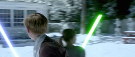 Duracell STAR WARS TV Spot: Battle for Christmas Morning