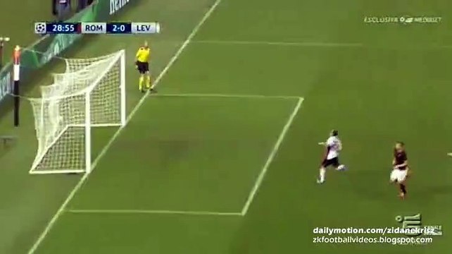 2-0 Edin Dzeko GOAL - Roma v. Bayer Leverkusen 04.11.2015 HD
