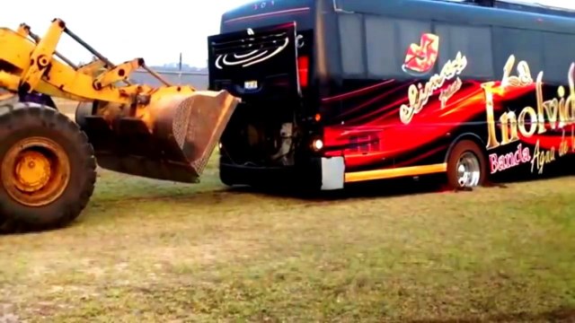 amazing heavy equipment stuck in deep mud and recovery