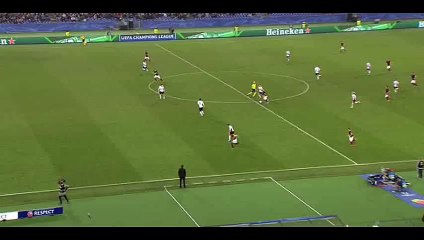 Goal Edin Džeko - AS Roma 2-0 Bayer Leverkusen - 04-11-2015