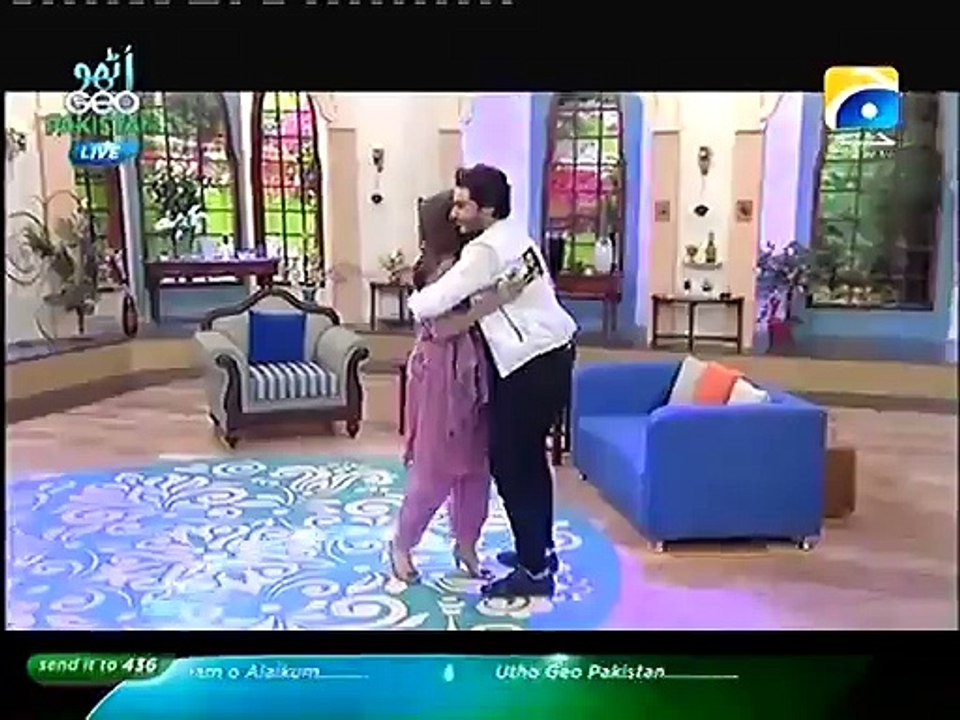 Bushra Ansari Vulgar Dance with Ahsan Khan