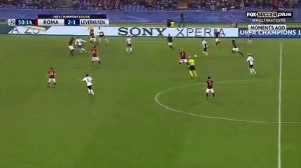 Hernandez Goal - Roma 2-2 Bayer Leverkusen 04-11-2015