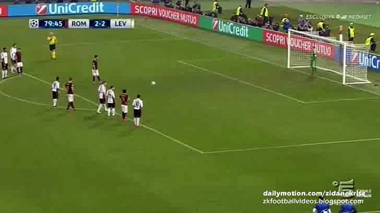 3-2 Miralem Pjanic Penalty GOAL - Roma v. Bayer Leverkusen 04.11.2015 HD