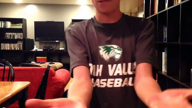 5 easy magic tricks to impress your friends