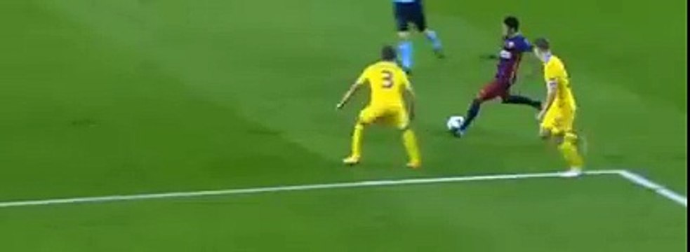 Luis Suarez Goal - FC Barcelona vs BATE Borisov 2-0