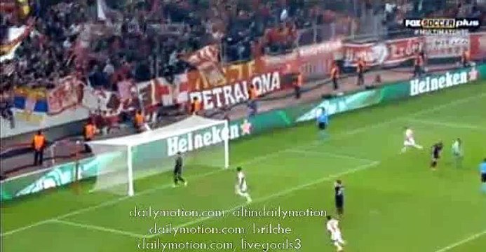 Felipe Pardo Incredible Goal - Olympiacos 2-1 Dinamo Zagreb - Champions League - 04.11.2015