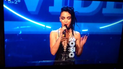04/11/2015 Part 3 MOBOAwards Robert Pattinson and FKA Twigs