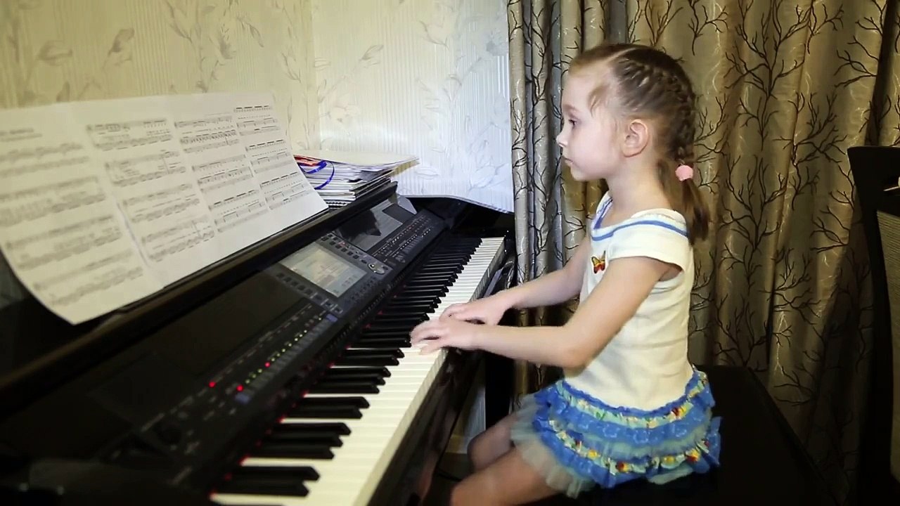 Она вернется. Девочке 6 лет!