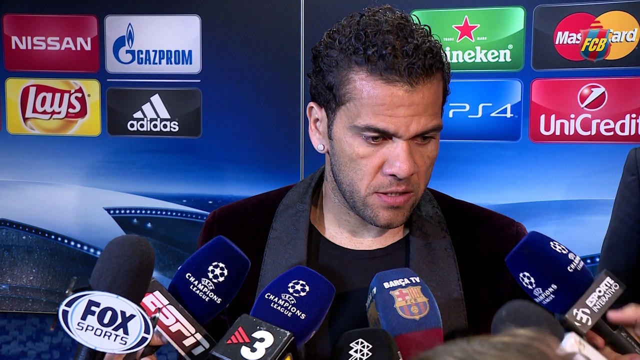 Alves says objective achieved for Barça