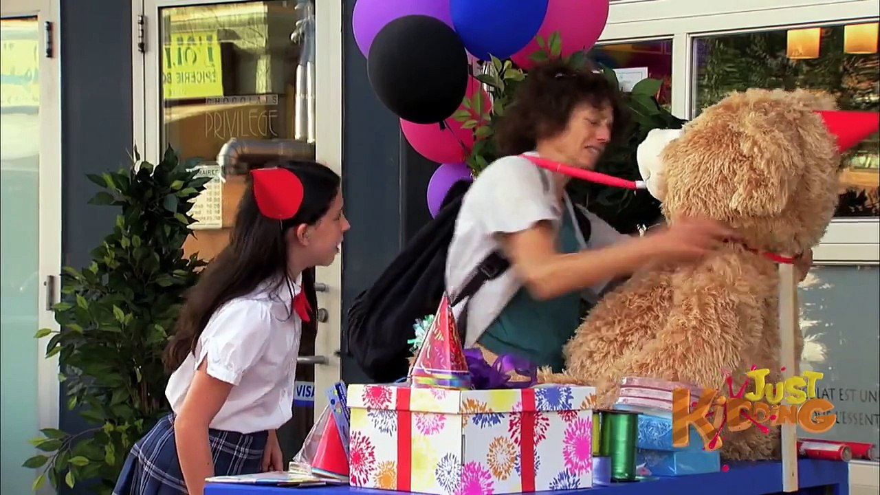 Teddy Bear Blows Party Horn It Lives!