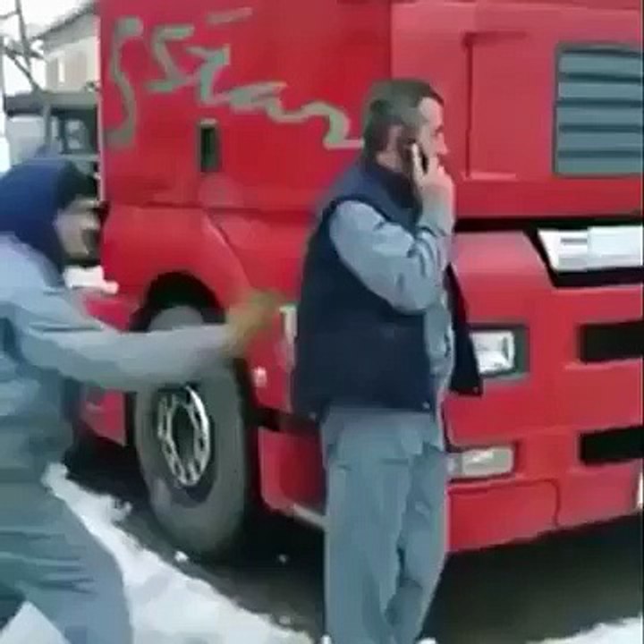 Funny Patakha Phone Prank - Whatsapp video
