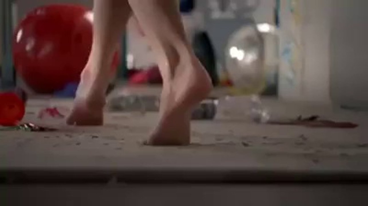 Sexy Android Tablet Advertisement