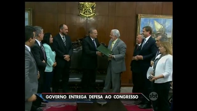 Governo entrega defesa sobre ´pedaladas fiscais´ ao Congresso