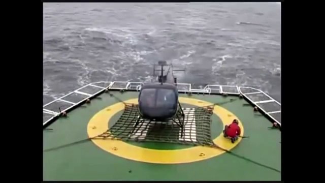 Шокирующие аварии вертолетов, катастрофы в небе, жесть