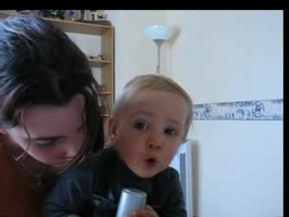 Lukas bisous maman