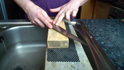 How to professionally sharpen a knife