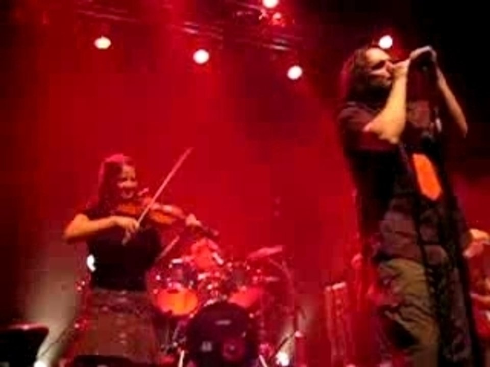 Cowboys Fringants (La Reine, extrait)