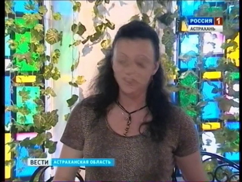 Ausstellung „Phantasie und Realität“ von Julija Ogrodowski, Staatliches Puppentheater Astrachan, Russland_TV_WESTI_09.11.2011			Russland