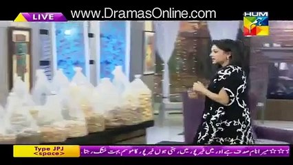 Sanam Jang Embarrassed in a Live Show by Pathan Man