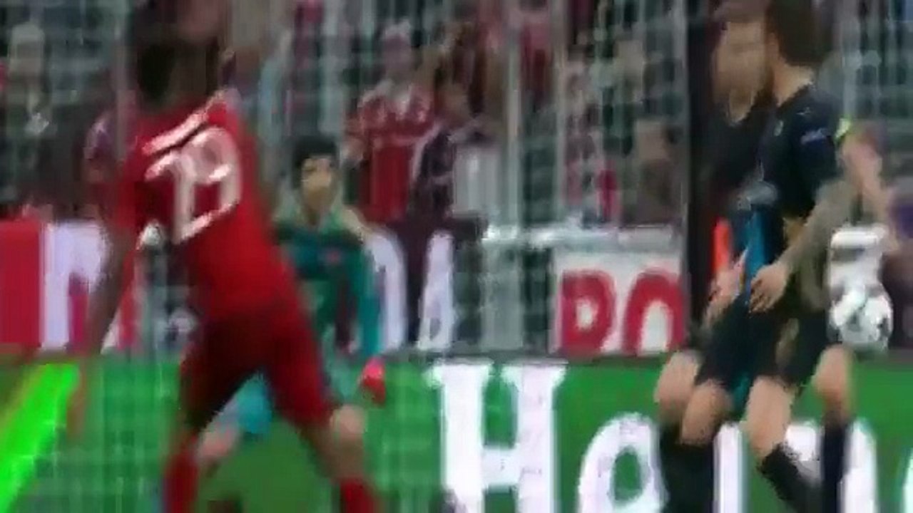 Bayern München vs Arsenal5-1  All Goals and  Highlights    4.11.2015