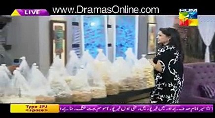 Pathan embarrassed Sanam jung in live show haha