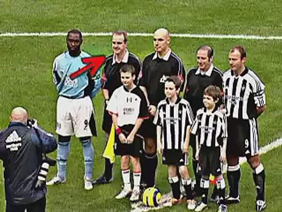 Comedy Football - Goalkeeper , Bizarre, Funny, Fails Skills, Bloopers, Nut shot