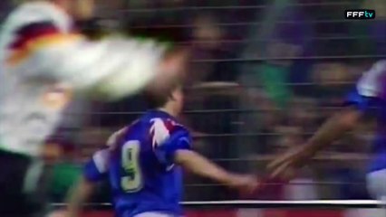 Jean-Pierre Papin | Ses plus beaux buts en bleu !