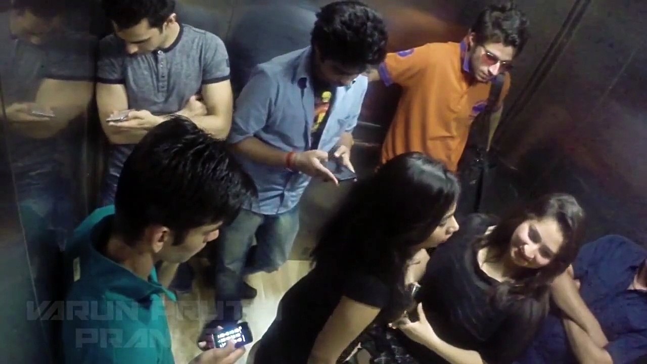 FART PRANKS IN INDIA INDIAN PRANKS ELEVATOR / LIFT NEW FUNNY INDIAN PRANKS