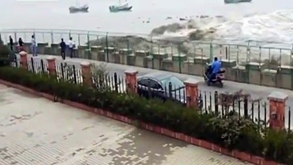 Woah amazi... Oh shit