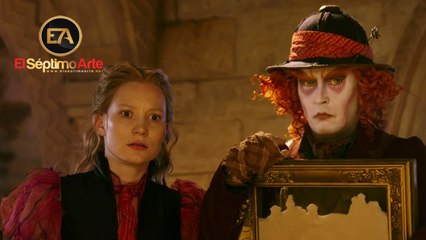 'Alicia a través del espejo' - Teaser tráiler español (HD)