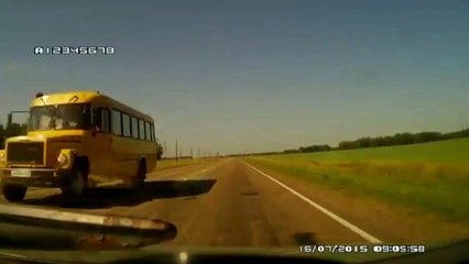 J'aime l'été car on glisse en voiture comme en hiver.