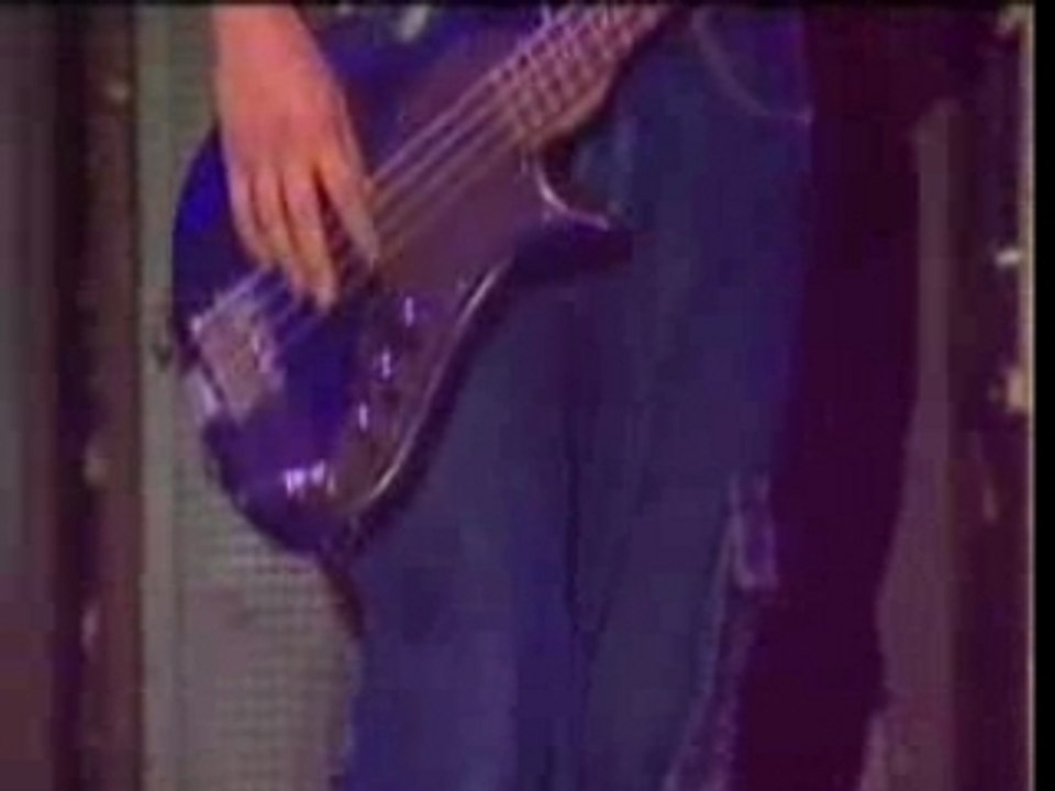 Plug in baby - Live - Muse